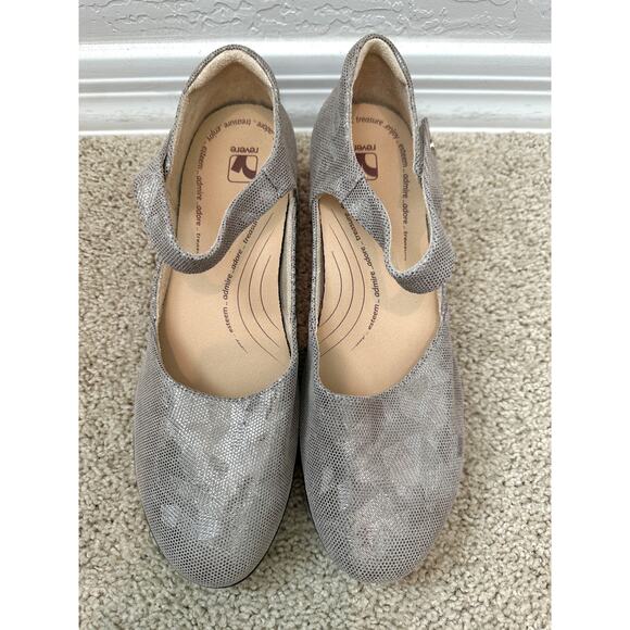 REVERE | Osaka Champagne Angle Leather Mary Jane Shoes | Women’s Size 10 - Picture 4 of 7